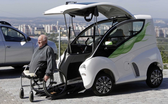 Uniknya Elbee, kendaraan mungil untuk pengguna kursi roda