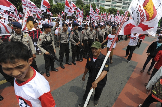 Aksi ratusan pendukung Prabowo-Hatta tutup kawasan Bundaran HI