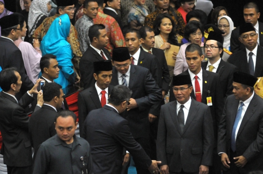 Ketika Paspampres kawal ketat Jokowi hadiri pelantikan DPRD DKI