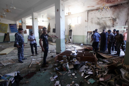 Serangan bom bunuh diri di masjid Syiah Baghdad, 11 orang tewas