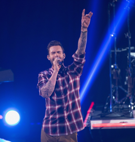 Luncurkan album baru, Maroon 5 gebrak panggung iHeartRadio