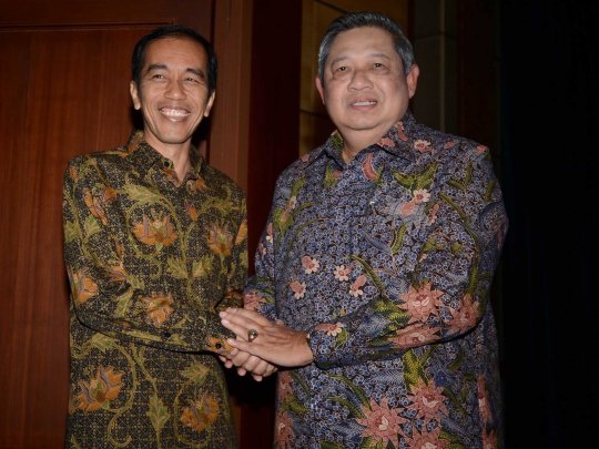 Keakraban Jokowi dan Presiden SBY saat bertemu di Bali