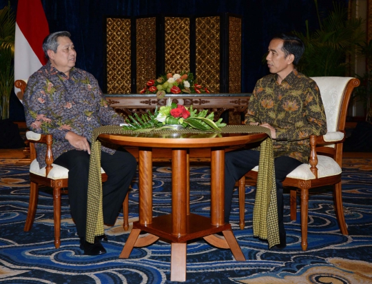 Keakraban Jokowi dan Presiden SBY saat bertemu di Bali