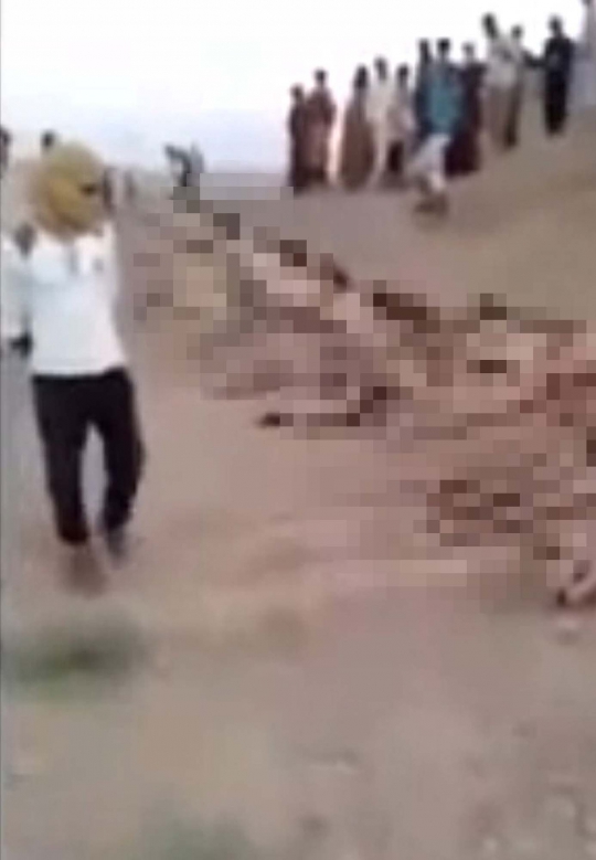 Ini aksi militan ISIS eksekusi mati ratusan tentara Suriah