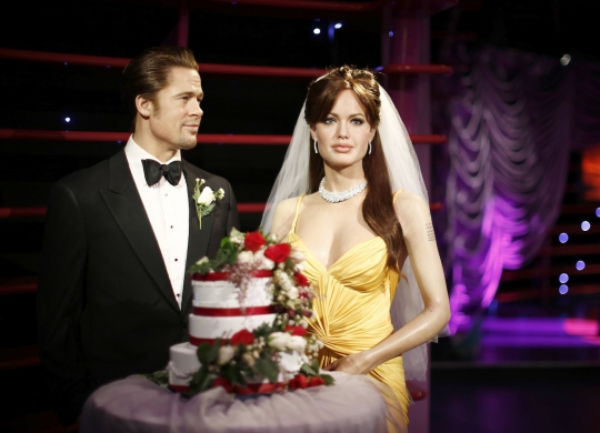 Patung lilin pernikahan Brad Pitt dan Angelina Jolie