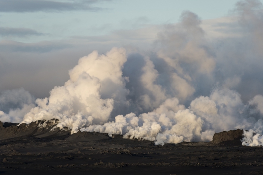 Kedahsyatan erupsi Gunung Bardarbunga di Islandia