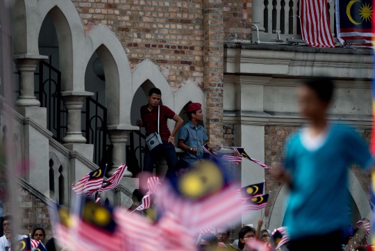 Parade militer peringati Hari Kemerdekaan Malaysia ke-57