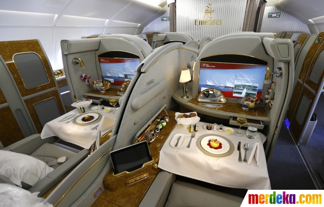 Foto Intip kemewahan dan kenyamanan pesawat Fly Emirates 