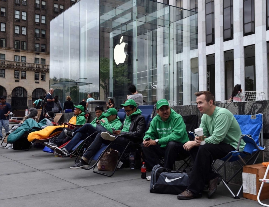 Antusias warga New York sambut peluncuran iPhone 6