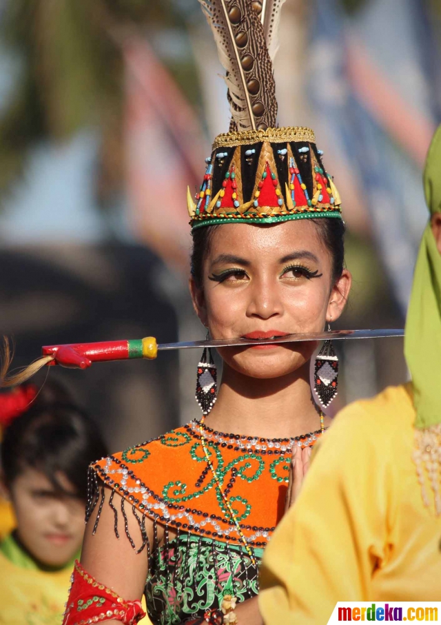 Foto Keragaman budaya Indonesia  di Festival Keraton 