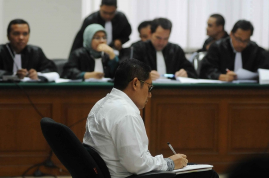 Jaksa tuntut Anas 15 tahun penjara