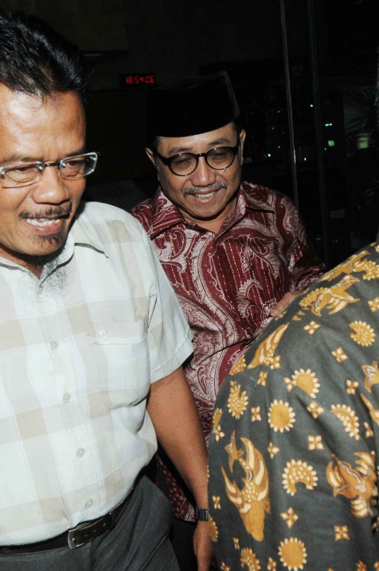 Kasus Jero Wacik, KPK periksa mantan Sekjen ESDM Waryono Karno