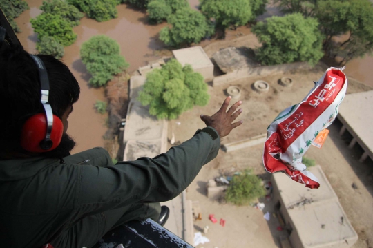 Pandangan udara nasib warga Pakistan terjebak banjir