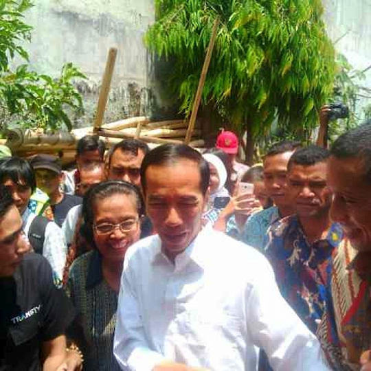 Jokowi nostalgia ke kampung masa kecilnya di Solo