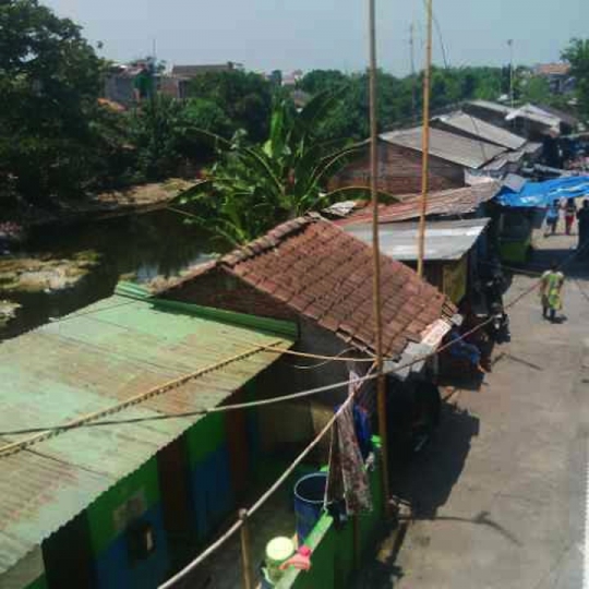 Jokowi nostalgia ke kampung masa kecilnya di Solo