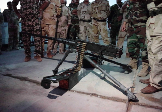 Hadapi ISIS, tentara Kurdi dapat pasokan senjata dari Prancis