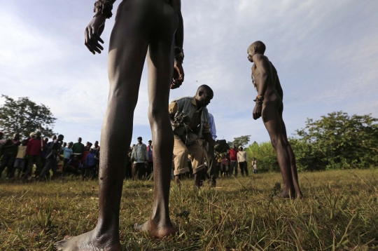 Ritual unik tradisi sunatan ala Kenya