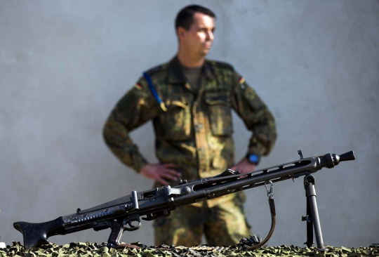 Deretan senjata canggih militer Jerman untuk hadapi ISIS