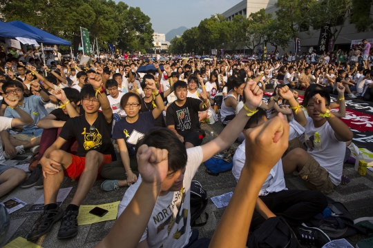 Ratusan mahasiswa boikot jalan menentang Partai Komunis China