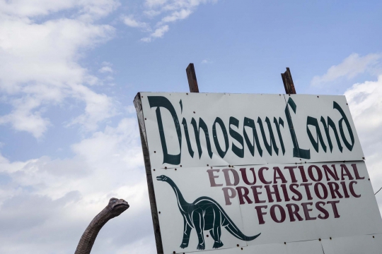 Mengunjungi Pulau Dinosaurus di Virginia