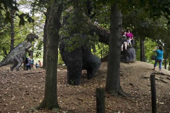 Mengunjungi Pulau Dinosaurus di Virginia