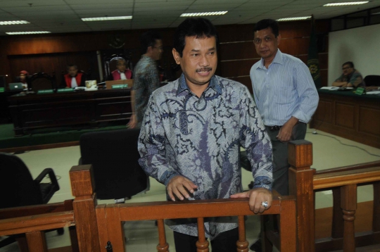 Rachmat Yasin bersaksi dalam sidang Kepala Bappeti Kemendag