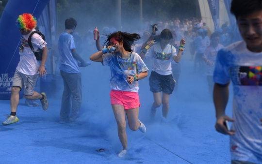 Kemeriahan Festival Color Run di Shanghai
