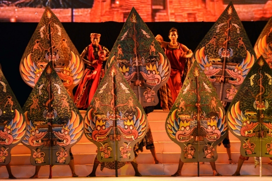 Tari kolosal meriahkan malam Gebyar Budaya di Monas