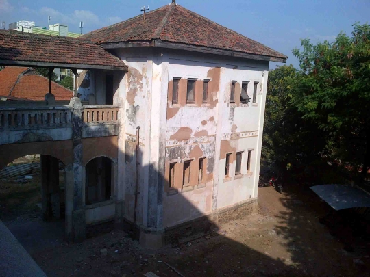 Bangunan angker Lawang Sewu dipercantik