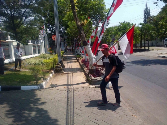 Ini pria asal Malang yang ajak Amien Rais jalan kaki ke Jakarta