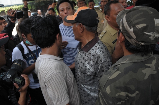 Pedagang hewan kurban geruduk Kantor Camat Tanah Abang