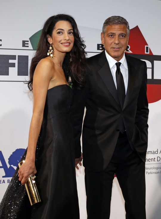 Pesona Amal Alamuddin dari masa ke masa