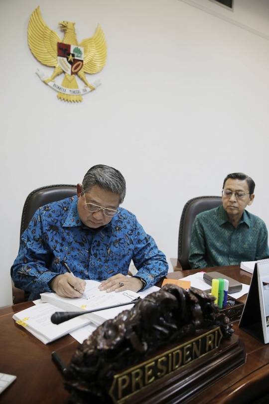 SBY tandatangani Perppu Pilkada