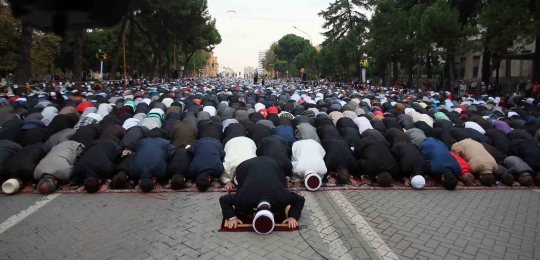 Menengok muslim di berbagai negara rayakan Idul Adha
