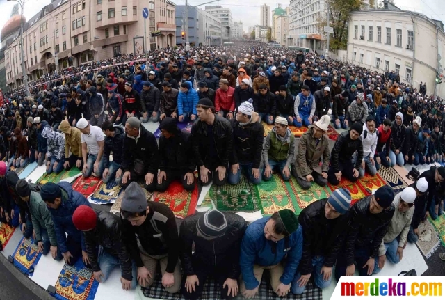 Foto : Menengok muslim di berbagai negara rayakan Idul 