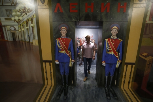 Uniknya seni instalasi 3D yang terlihat nyata di Rusia