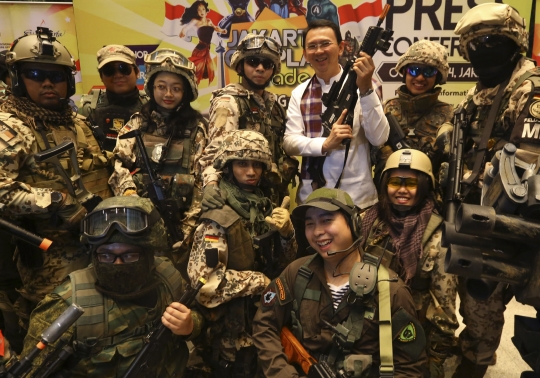 Usai konpers Jakarta Cosplay Parade, Ahok foto bareng cosplayer