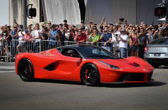 Rayakan HUT ke-60, Ferrari perkenalkan supercar seharga Rp 30 M
