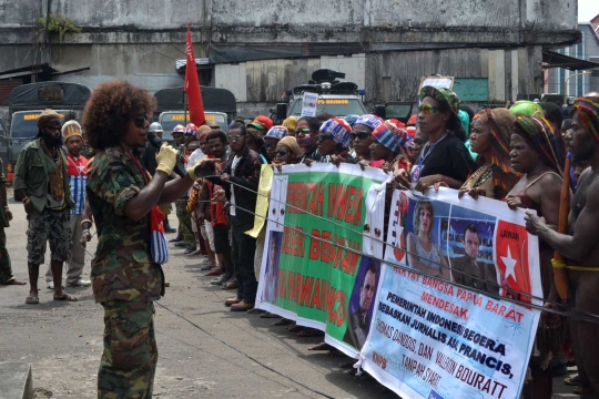 Warga Papua Barat tuntut pembebasan 2 jurnalis Prancis