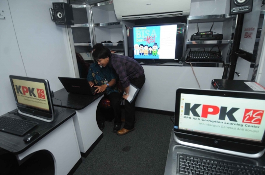 Ini bus canggih tempat belajar antikorupsi yang diluncurkan KPK