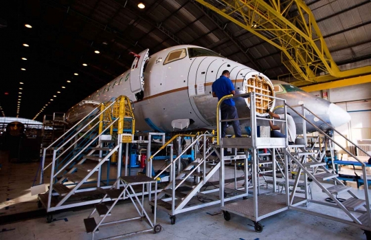 Mengintip perakitan jet eksekutif Brasil, Embraer E-Jet Family