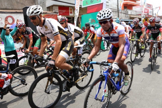 Etape IV, pembalap Tour de Ijen adu cepat di jalur datar 140 km