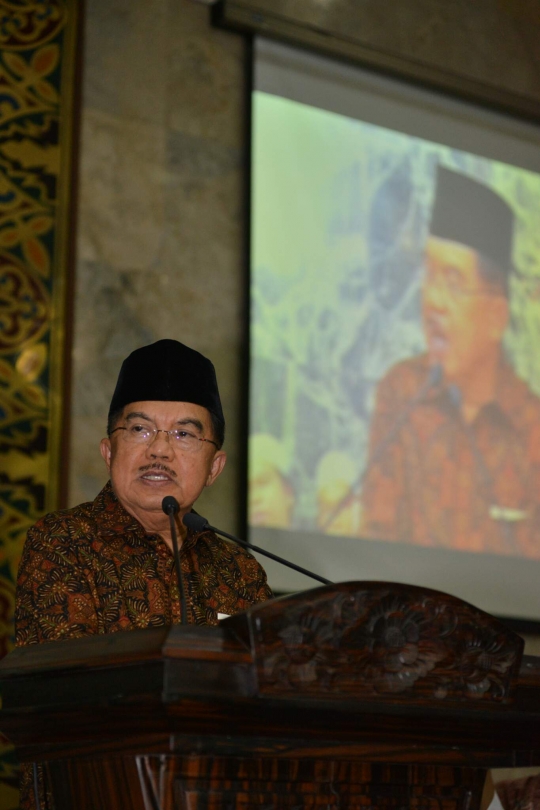 Jusuf Kalla hadiri acara tasyakuran di Masjid Sunda Kelapa