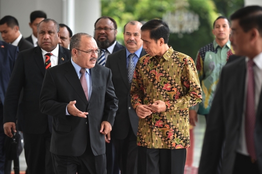 Hari ke-2 usai dilantik, Jokowi terima kunjungan PM Papua Nugini