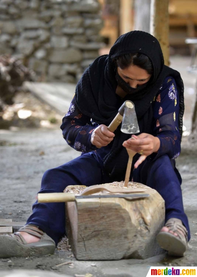  Foto  Potret kehidupan wanita Lembah Hunza mayoritas jadi 