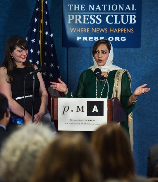 Asma Shirazi, jurnalis pemberani peraih Peter Mackler Award 2014