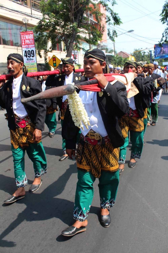 Kemeriahan kirab budaya rayakan 1 Muharram 1436 H di Kediri