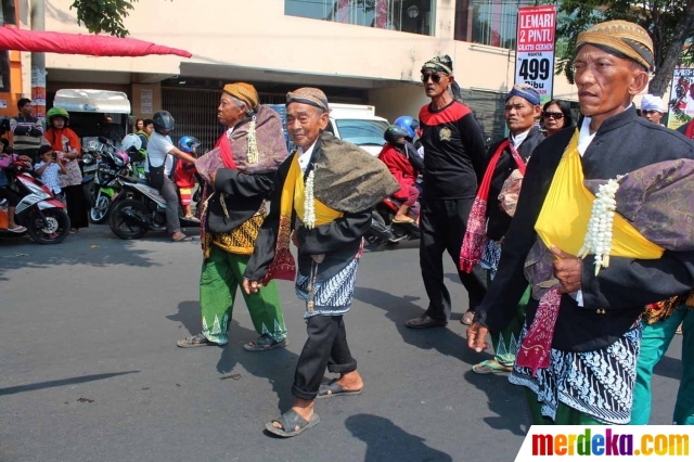  Foto Kemeriahan kirab budaya rayakan 1 Muharram 1436 H 