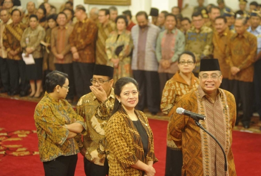 Pelantikan 34 menteri Kabinet Kerja Jokowi-JK