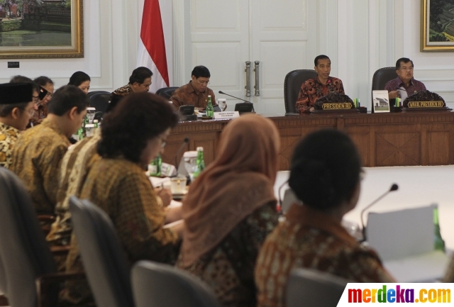 Foto : Jokowi pimpin rapat perdana Kabinet Kerja merdeka.com